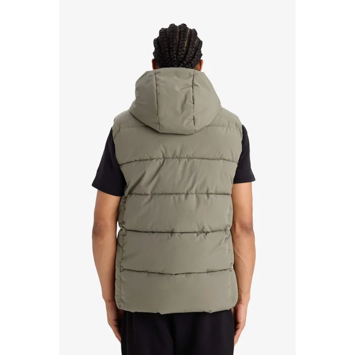 Defacto E9216AXKH422 Haki Su İtici Rüzgar Geçirmez Regular Fit Kapüşonlu Fermuarlı Cepli Şişme Yelek