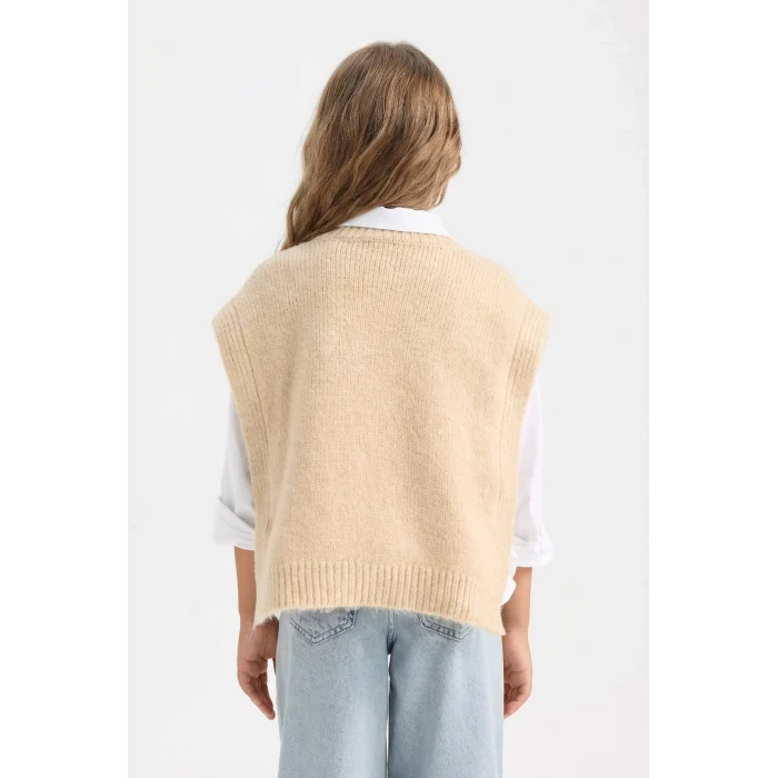 Defacto C9659A8BG588 Bej Kız Çocuk Bisiklet Yaka Saç Örgüsü Desenli Triko Süveter