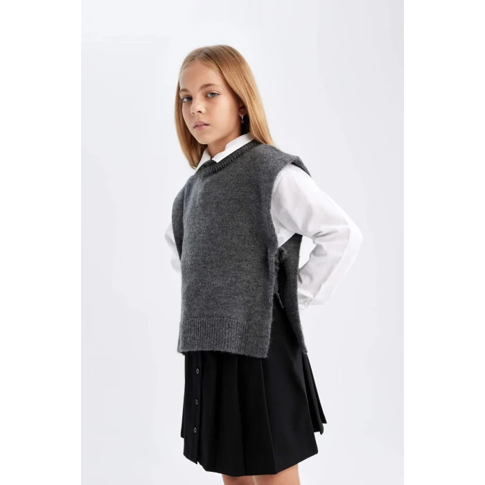 Defacto C9660A8AR84 Antrasit Kız Çocuk Bisiklet Yaka Düz Triko Süveter