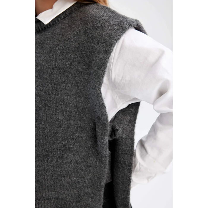 Defacto C9660A8AR84 Antrasit Kız Çocuk Bisiklet Yaka Düz Triko Süveter