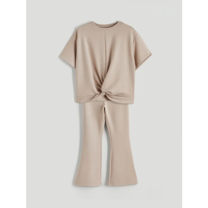 LCW Kids Ekru Kız Çocuk Tişört ve İspanyol Paça Tayt