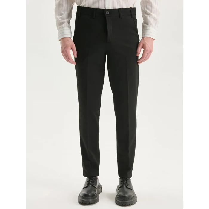 LCWAIKIKI Classic Siyah Dar Kalıp Erkek Chino Pantolon