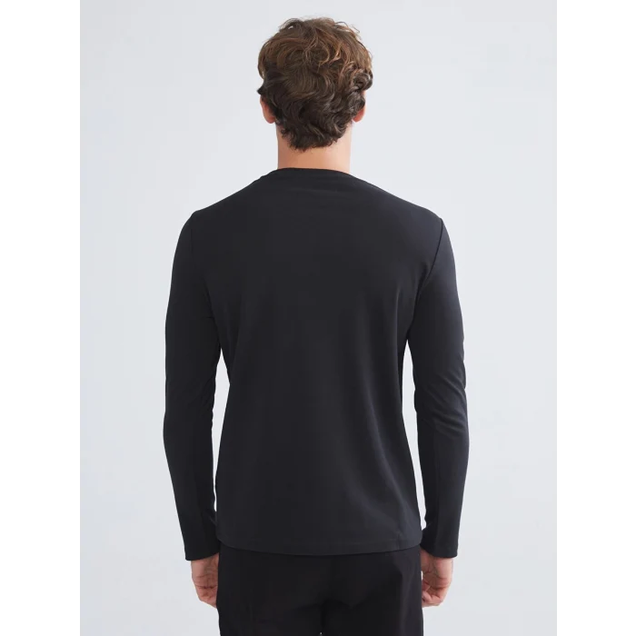 LCWAIKIKI Basic Siyah Bisiklet Yaka Uzun Kollu Erkek Tişört