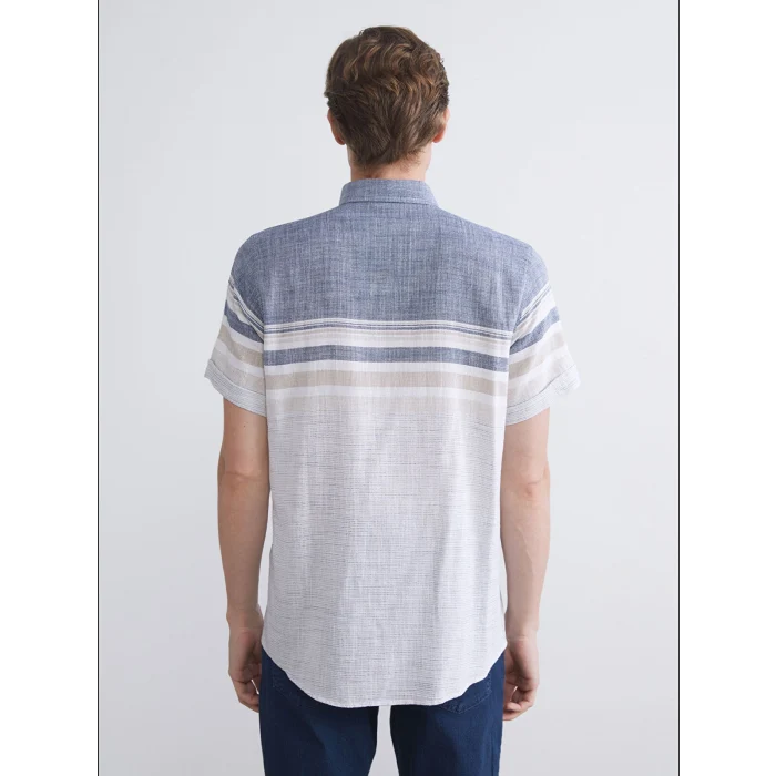 LCWAIKIKI Classic İndigo Regular Fit Kısa Kollu Çizgili Armürlü Erkek Gömlek