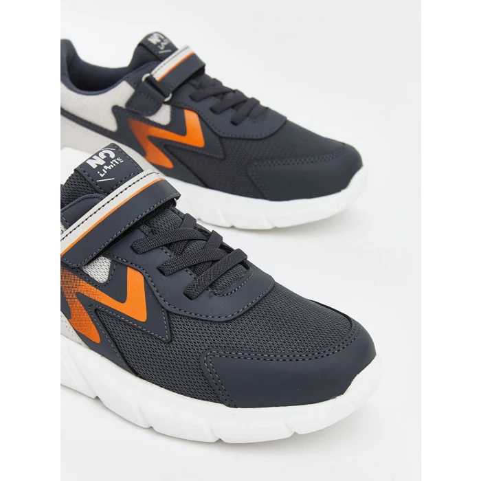 LCW STEPS Antrasit Bağcık ve Cırt Cırtlı Erkek Çocuk Spor Ayakkabı