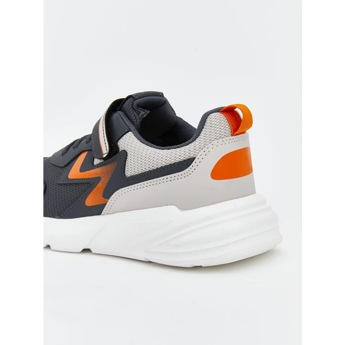 LCW STEPS Antrasit Bağcık ve Cırt Cırtlı Erkek Çocuk Spor Ayakkabı