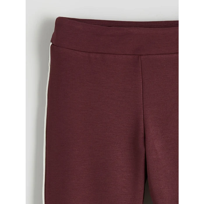 LCW Kids Mürdüm Bisiklet Yaka Kız Çocuk Soft Touch Sweatshirt ve Eşofman Altı