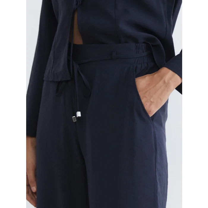 LCW Vision Lacivert Beli Lastikli Geniş Paça Kadın Pantolon