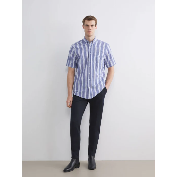 LCWAIKIKI Classic Lacivert Regular Fit Kısa Kollu Çizgili Erkek Gömlek