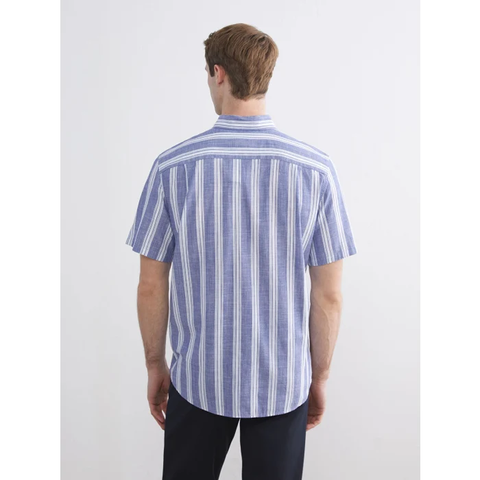 LCWAIKIKI Classic Lacivert Regular Fit Kısa Kollu Çizgili Erkek Gömlek