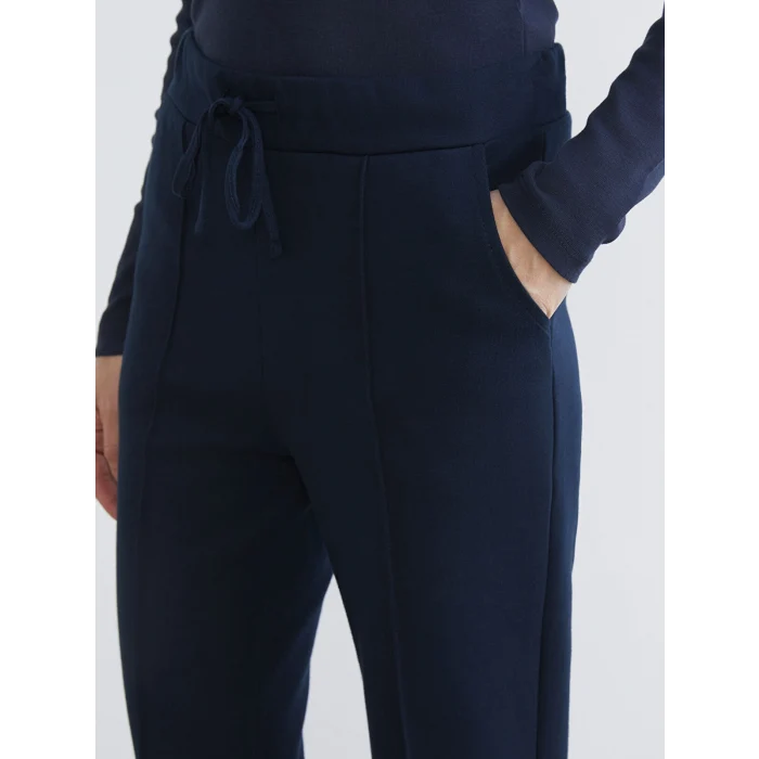 LCWAIKIKI Classic Lacivert Beli Lastikli Kadın Eşofman Altı