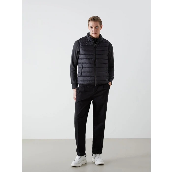 LCWAIKIKI Classic Siyah Standart Kalıp Dik Yaka Erkek Şişme Yelek