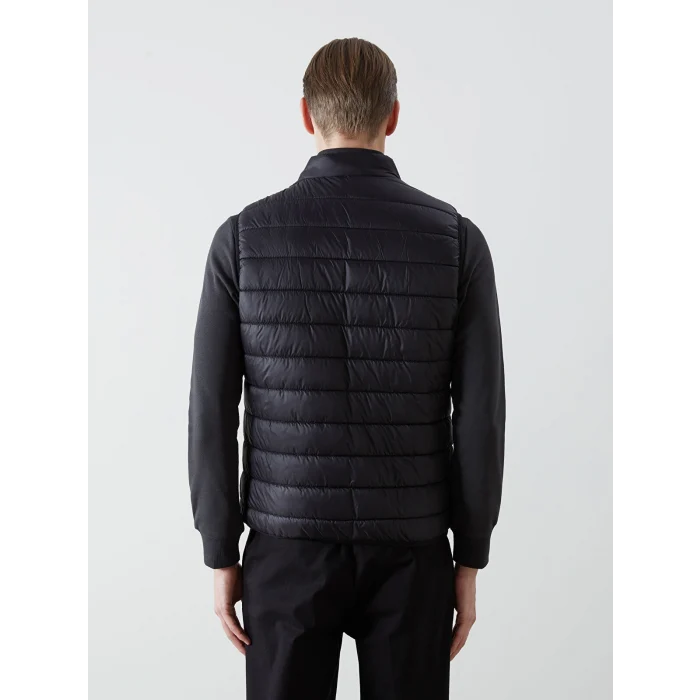 LCWAIKIKI Classic Siyah Standart Kalıp Dik Yaka Erkek Şişme Yelek