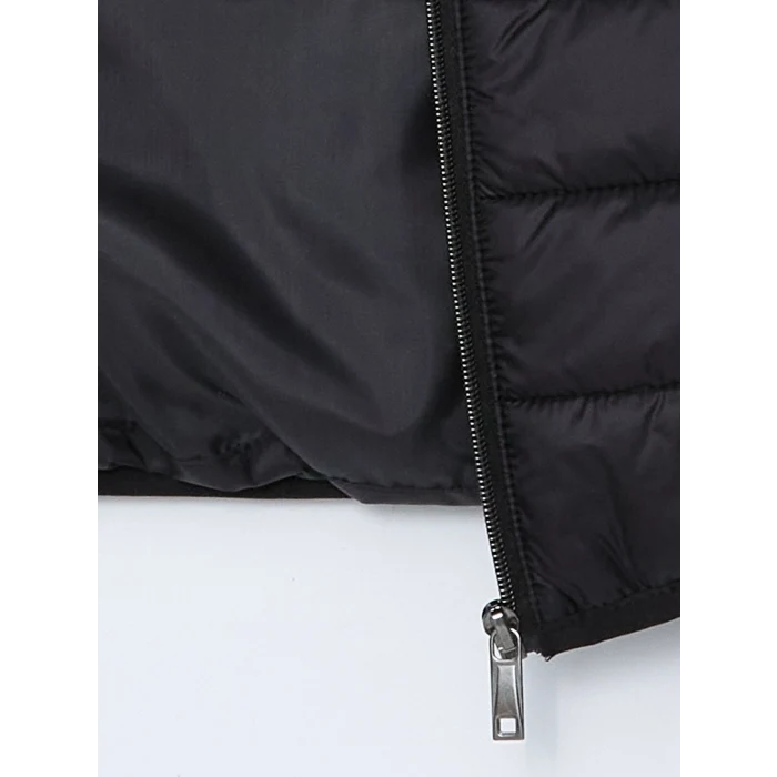 LCWAIKIKI Classic Siyah Standart Kalıp Dik Yaka Erkek Şişme Yelek