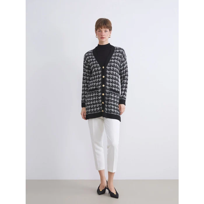 LCWAIKIKI Classic Siyah V Yaka Desenli Kadın Triko Hırka