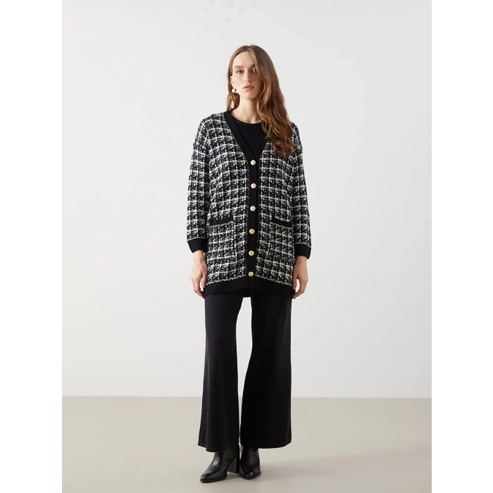 LCWAIKIKI Classic Siyah V Yaka Desenli Kadın Triko Hırka