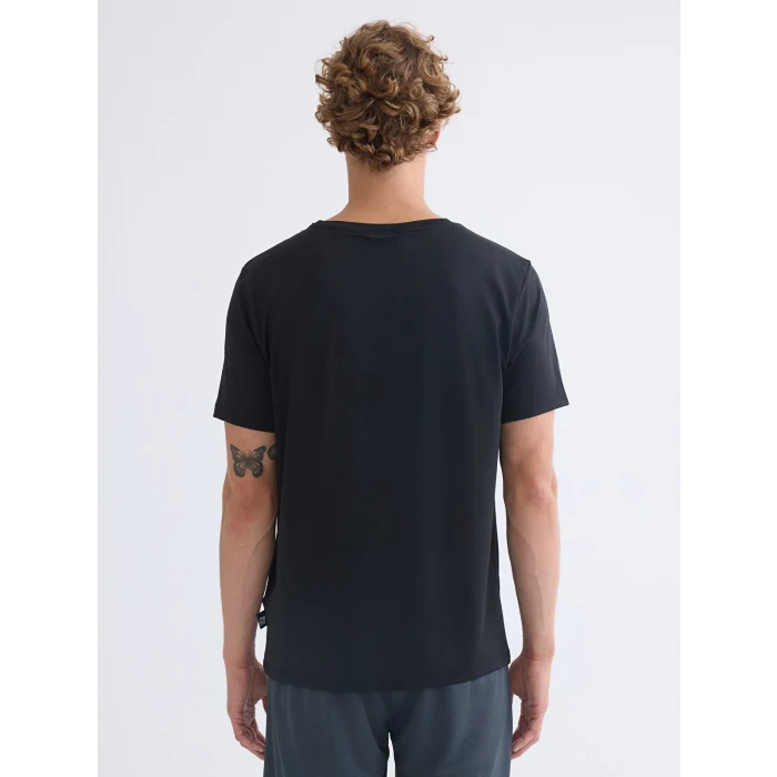 XSIDE ACTIVE Siyah Bisiklet Yaka Real Madrid Baskılı Erkek Taraftar Tişört