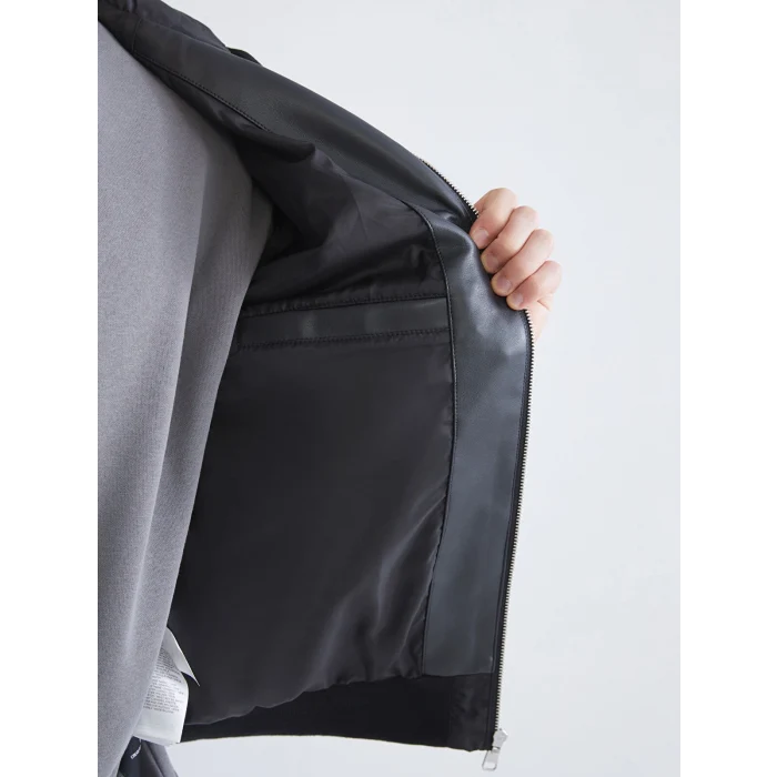 XSIDE Siyah Standart Kalıp Kapüşonlu Erkek Deri Görünümlü Ceket