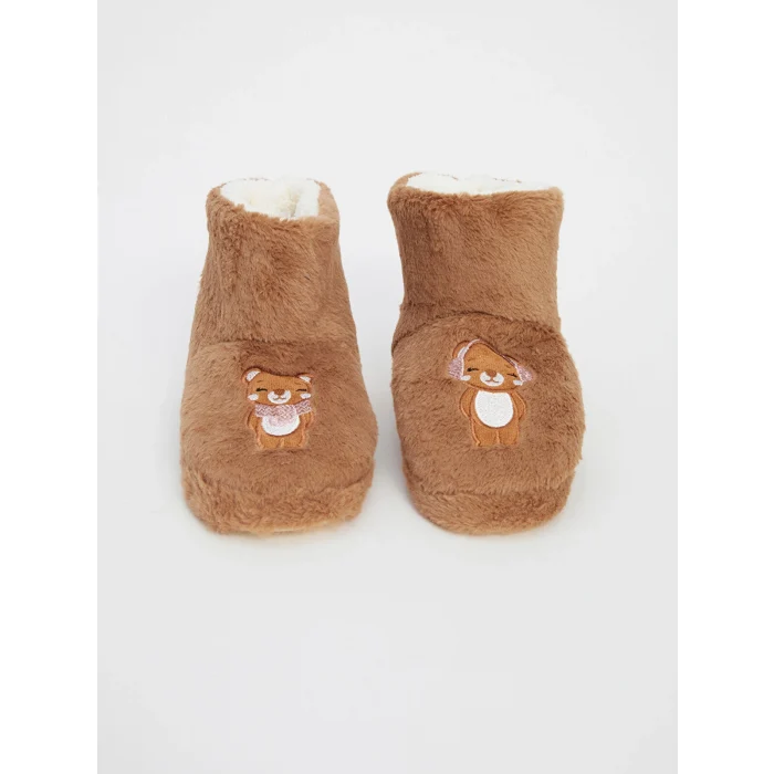 LCW STEPS Bej Nakışlı Pelüş Kız Çocuk Ev Botu Panduf