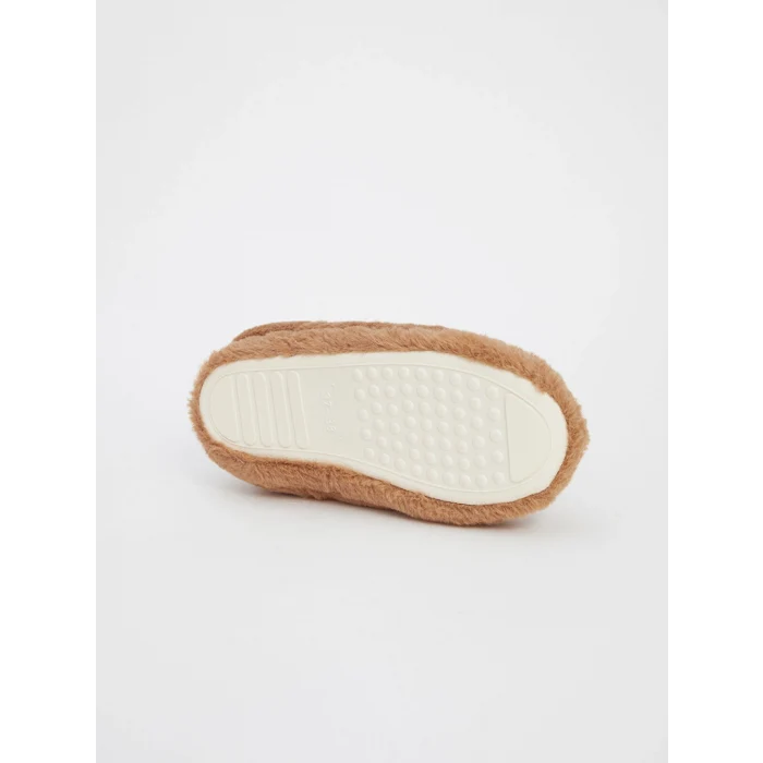 LCW STEPS Bej Nakışlı Pelüş Kız Çocuk Ev Botu Panduf