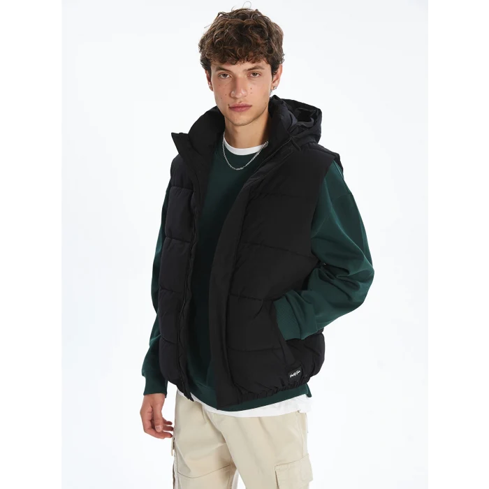 XSIDE Siyah Standart Kalıp Kapüşonlu Erkek Şişme Yelek