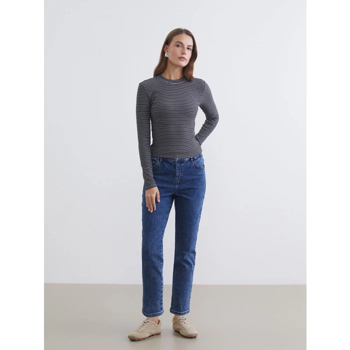 LCWAIKIKI Classic İndigo Slim Mom İçi Şardonlu Kadın Jean Pantolon