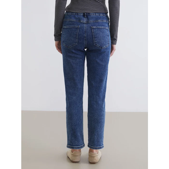 LCWAIKIKI Classic İndigo Slim Mom İçi Şardonlu Kadın Jean Pantolon