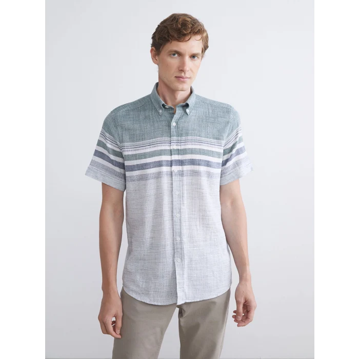 LCWAIKIKI Classic Yeşil Regular Fit Kısa Kollu Çizgili Armürlü Erkek Gömlek