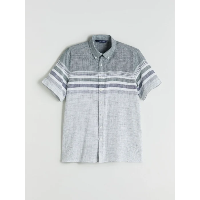 LCWAIKIKI Classic Yeşil Regular Fit Kısa Kollu Çizgili Armürlü Erkek Gömlek