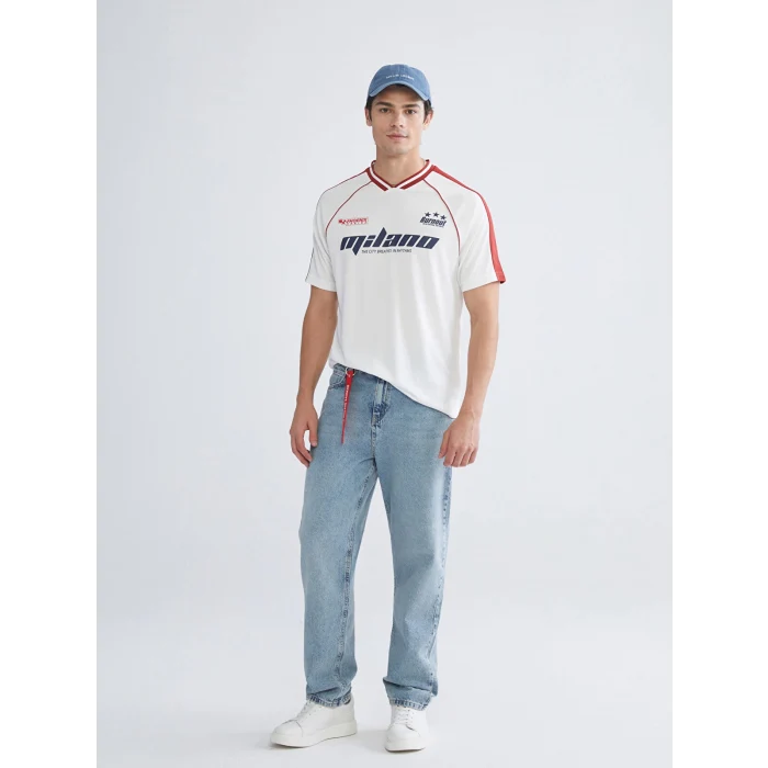 XSIDE Ekru V Yaka Kısa Kollu Baskılı Erkek Tişört