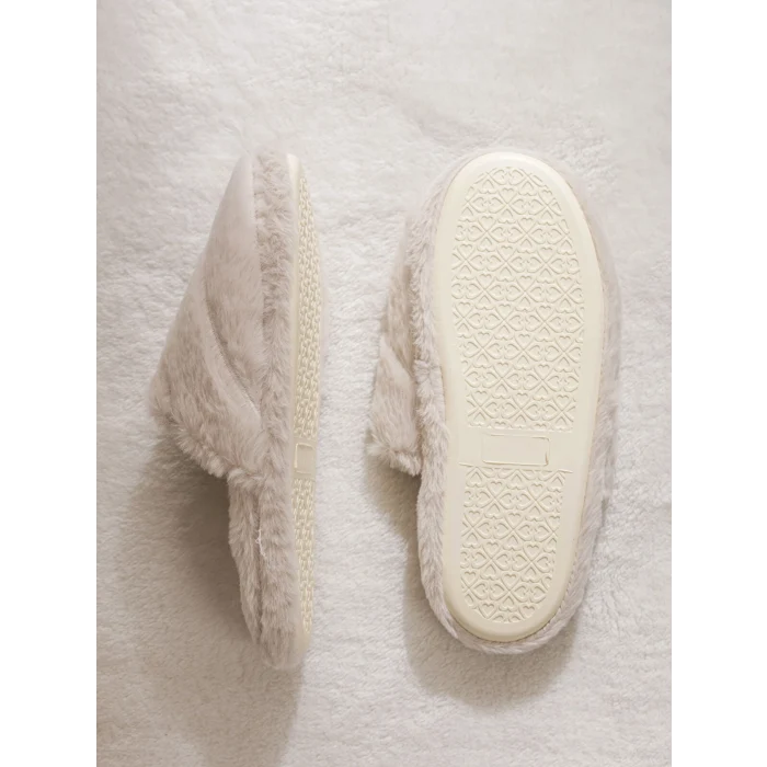 LCW STEPS Bej Nakışlı Pelüş Kadın Ev Terliği