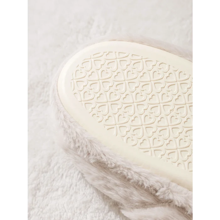 LCW STEPS Bej Nakışlı Pelüş Kadın Ev Terliği