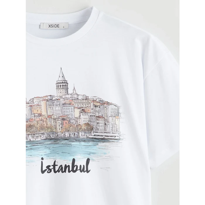XSIDE Beyaz Bisiklet Yaka İstanbul Baskılı Kadın Tişört
