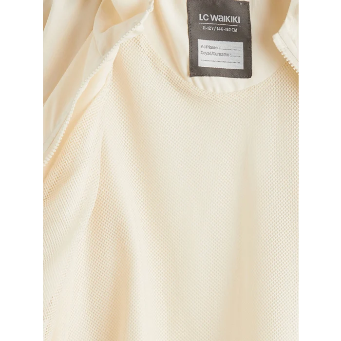 LCW Kids Ekru Kapüşonlu Kız Çocuk Mont