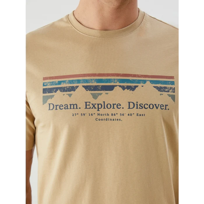 LCWAIKIKI Classic Kahverengi Bisiklet Yaka Baskılı Penye Erkek Tişört