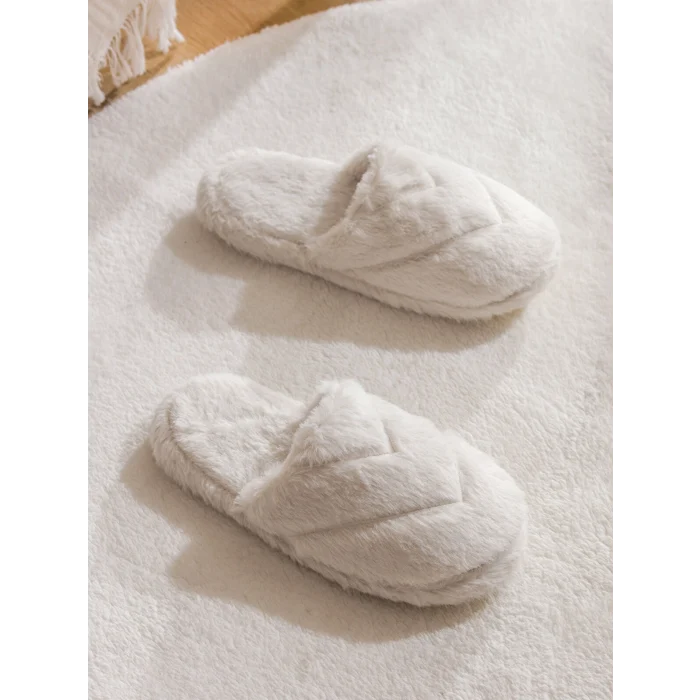 LCW STEPS Kahverengi Nakışlı Pelüş Kadın Ev Terliği