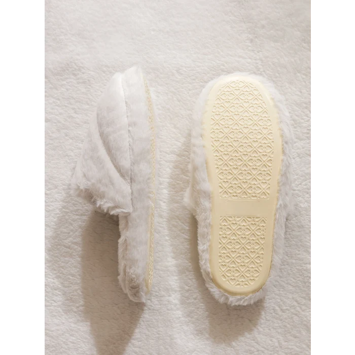 LCW STEPS Kahverengi Nakışlı Pelüş Kadın Ev Terliği