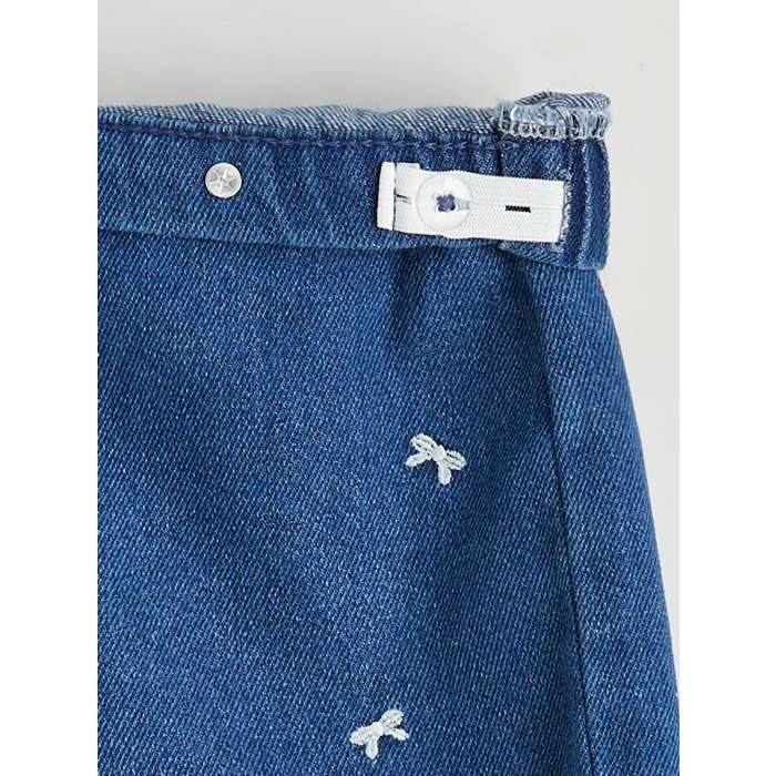 LCW Kids İndigo Kurdele Nakışlı Kız Çocuk Jean Şort