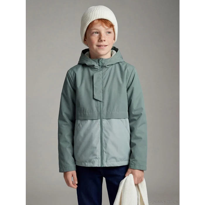 LCW Kids Yeşil Kapüşonlu Su itici Erkek Çocuk Mont