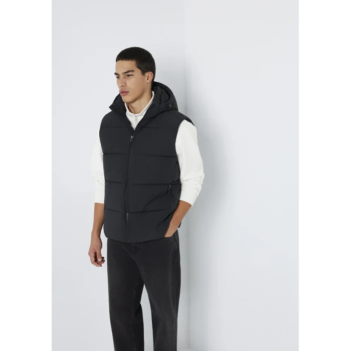 Mavi 0110744-71379 Kapüşonlu Siyah Yelek