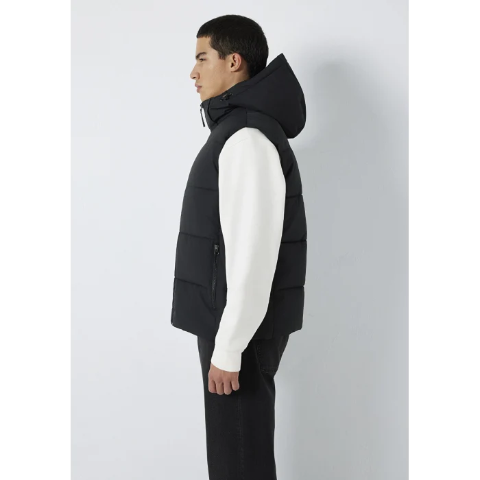 Mavi 0110744-71379 Kapüşonlu Siyah Yelek