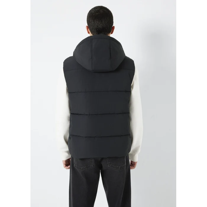 Mavi 0110744-71379 Kapüşonlu Siyah Yelek