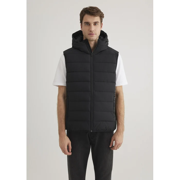 Mavi 0110554-900 Mavi Jeans Detaylı Kapüşonlu Siyah Şişme Yelek