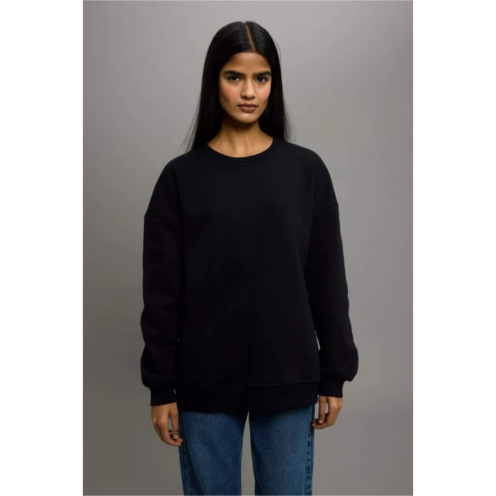 Defacto F9628AXBK81 Siyah Oversize Geniş Kalıp Bisiklet Yaka Basic Düz Kalın Sweatshirt
