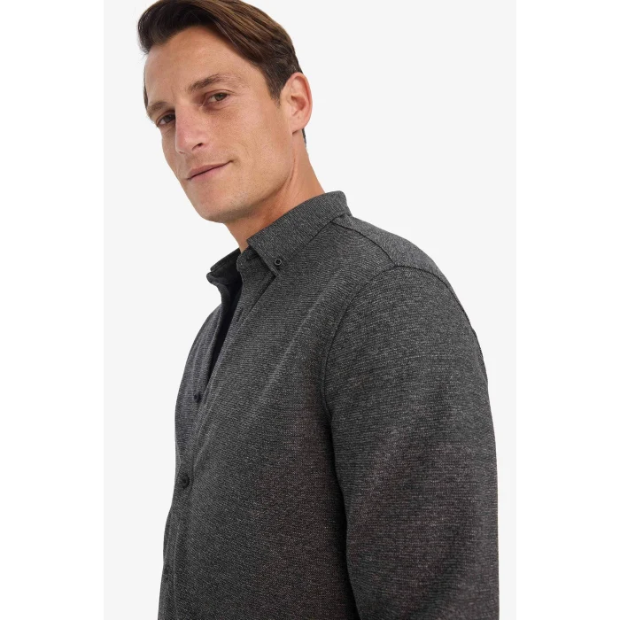 Defacto E8860AXBK81 Siyah Regular Fit Polo Yaka Uzun Kollu Gömlek