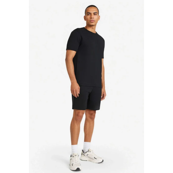 Defacto F8393AXBK27 Siyah Standart Fit Modal Sporcu Kısa Paça Şort