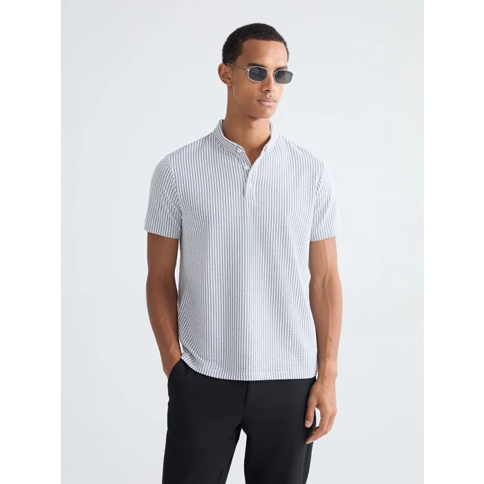 LCW Vision Siyah Hakim Yaka Çizgili Erkek Tişört