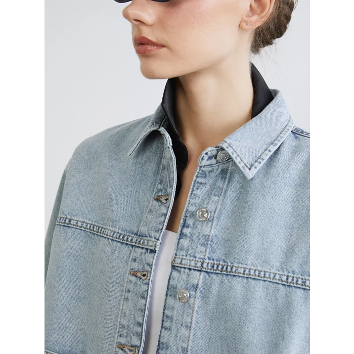 LCWAIKIKI Classic İndigo Gömlek Yaka Oversize Kadın Jean Ceket