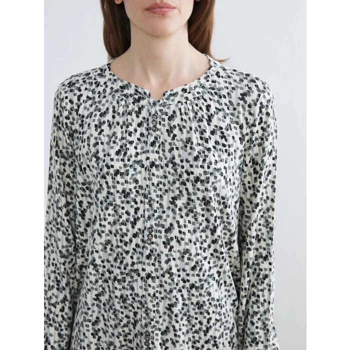 LCW Grace Siyah Bisiklet Yaka Desenli Bluz