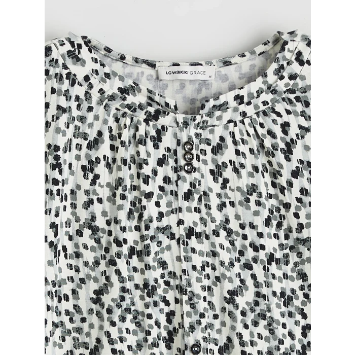 LCW Grace Siyah Bisiklet Yaka Desenli Bluz